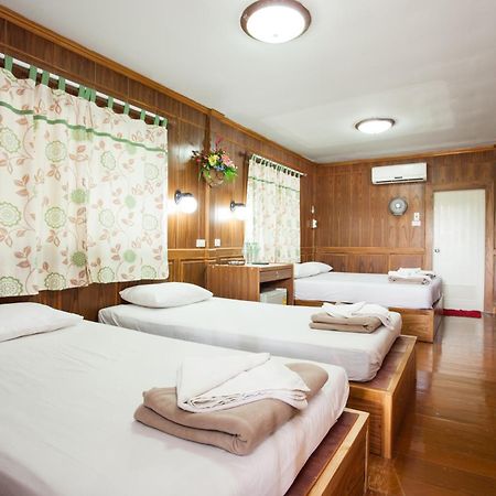 Baan Suan Chan Kancsanaburi Kültér fotó